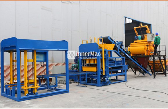 Brick Machine QT4-15